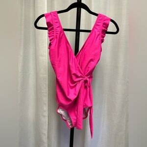 Marina West V-Neck one piece w/shoulder ruffle swimsuit NWOT | size Small